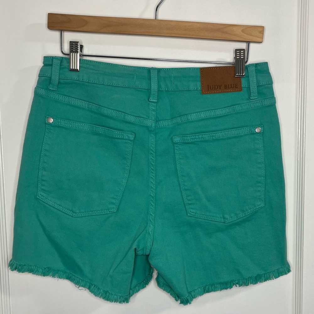 Judy Blue Summer Lovin Mid Rise Shorts - Picture 9 of 12
